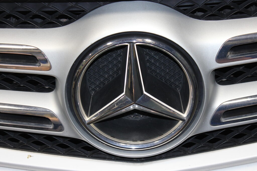 Mercedes repair service seattle